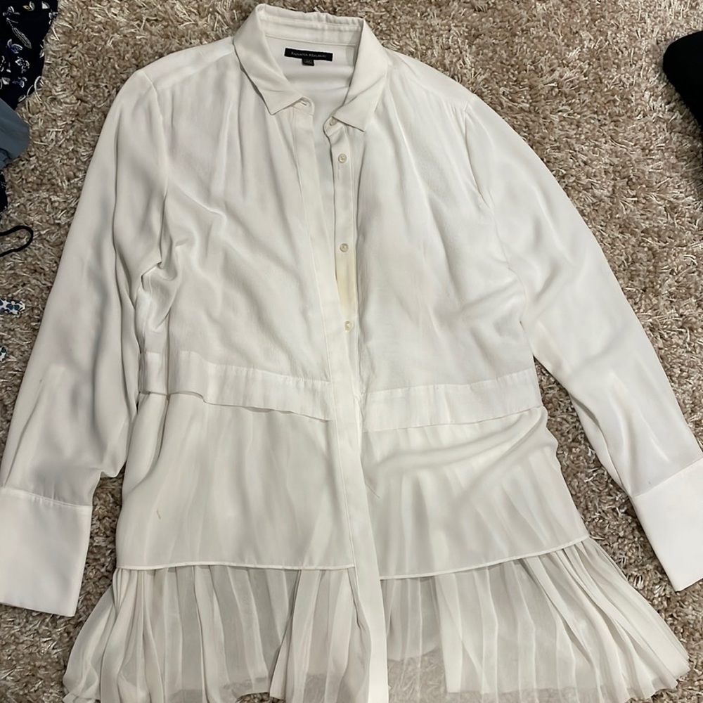 Banana republic layered buttons down